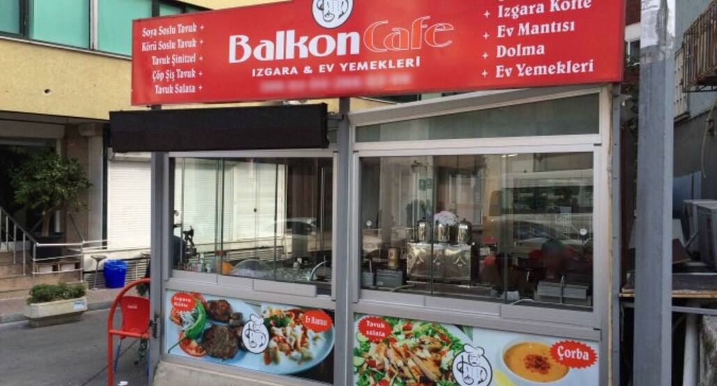 Balkon Cafe Gulbag Istanbul